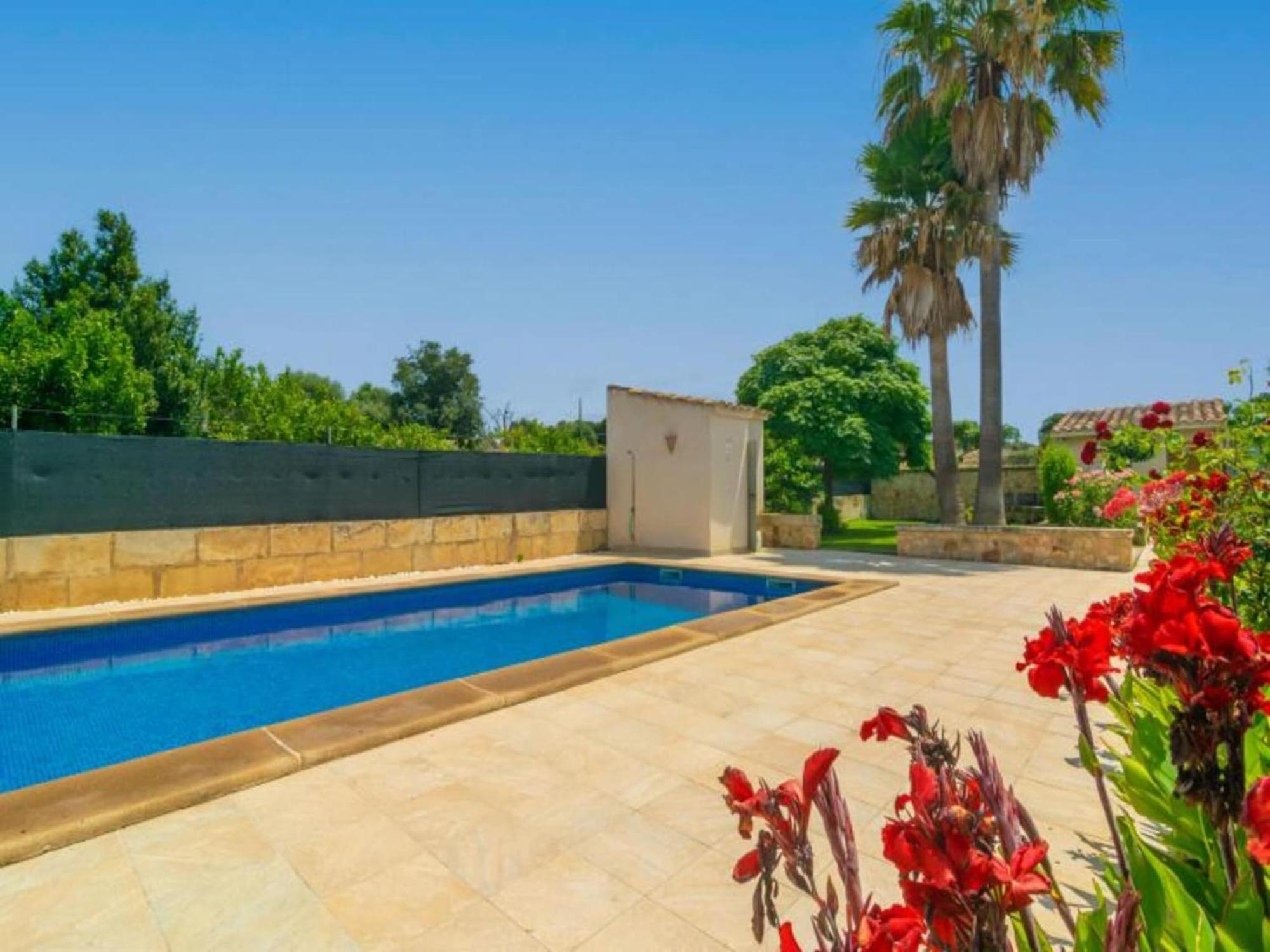 Villa With Private Pool In Llubí